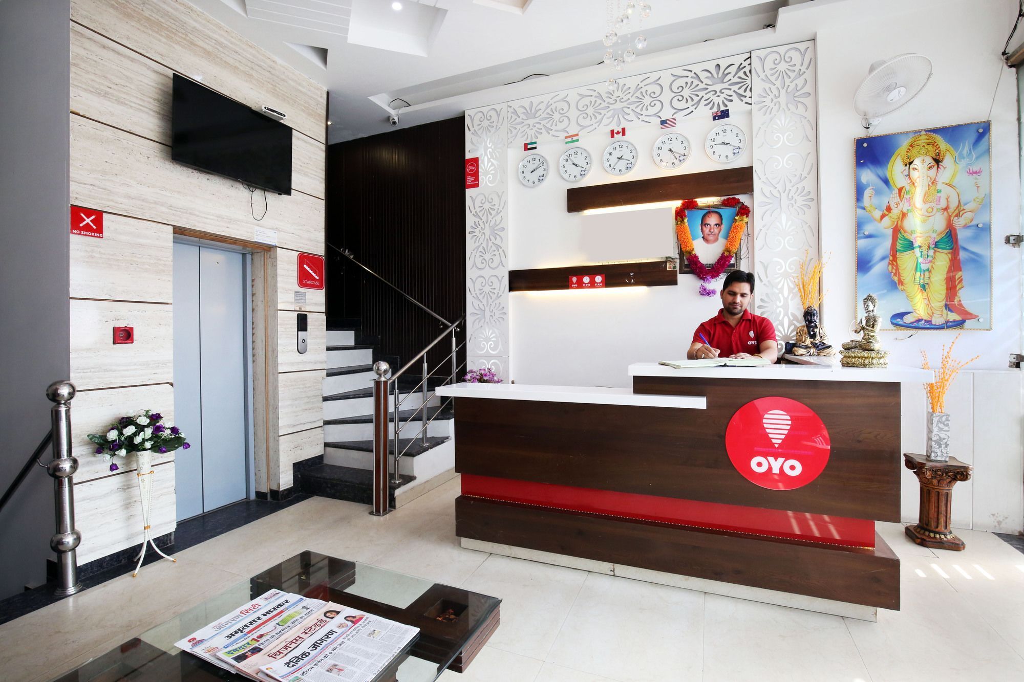 Oyo Rooms City Centre Guru Nanak Bhawan Amritsar Buitenkant foto