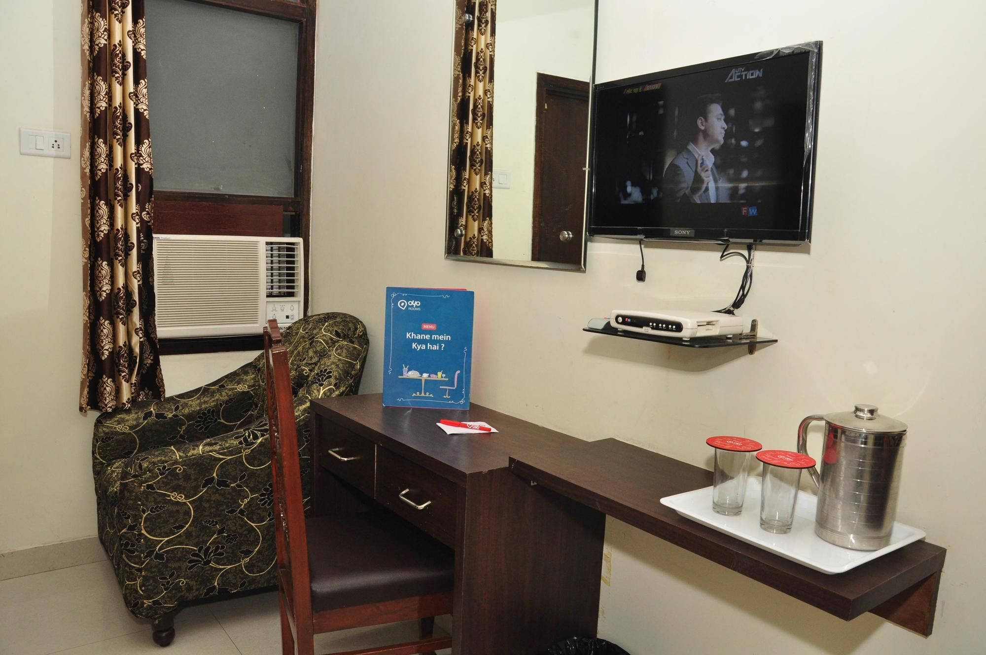 Oyo Rooms City Centre Guru Nanak Bhawan Amritsar Buitenkant foto