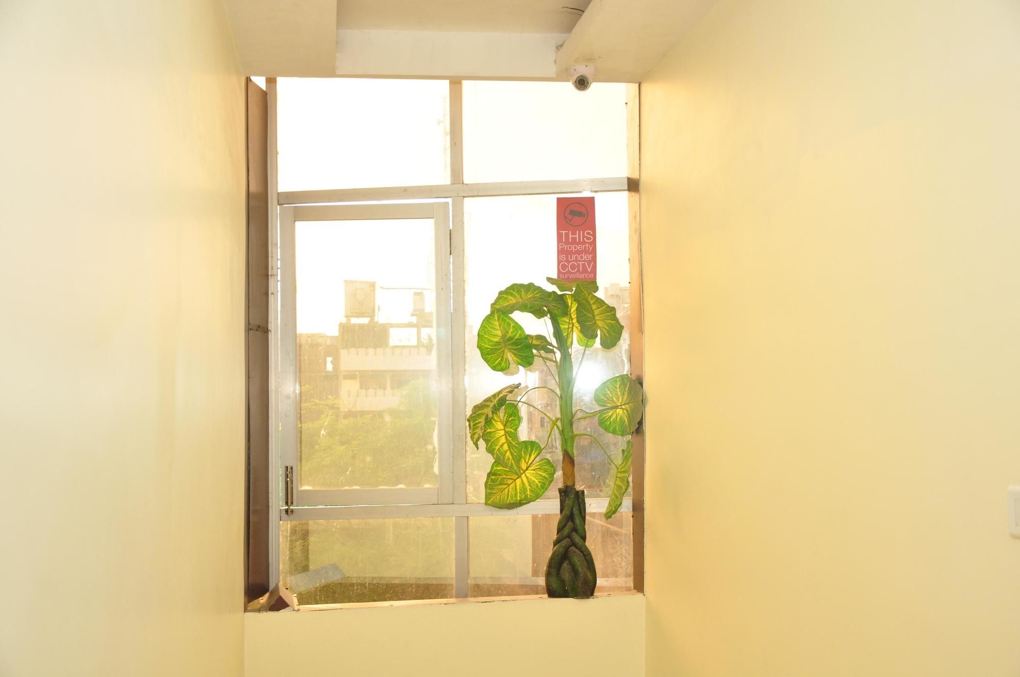 Oyo Rooms City Centre Guru Nanak Bhawan Amritsar Buitenkant foto